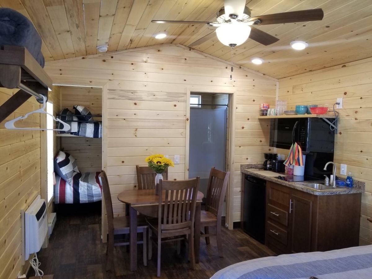 Castle Gate Rv Park Hotel Helper ภายนอก รูปภาพ